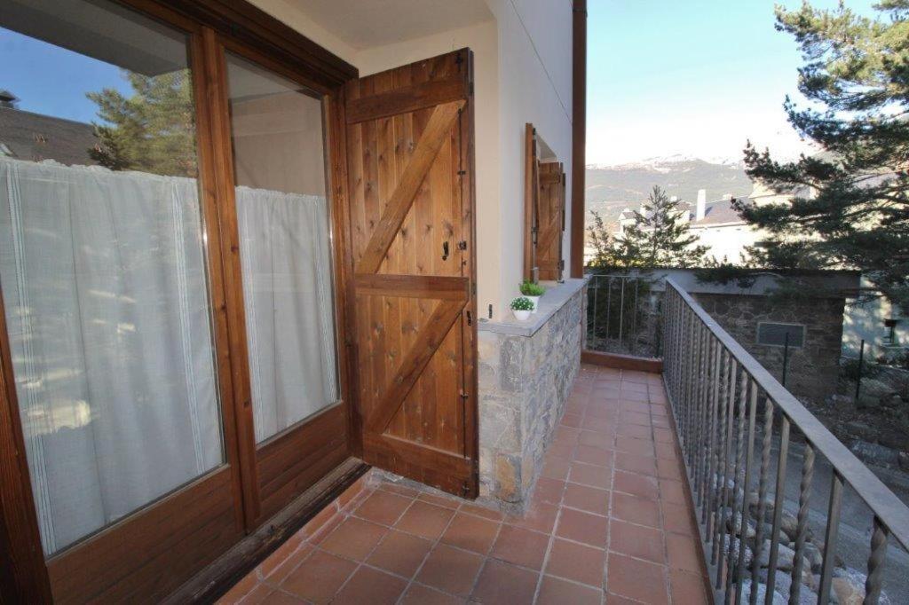 Casita Apartment Villanua Luaran gambar