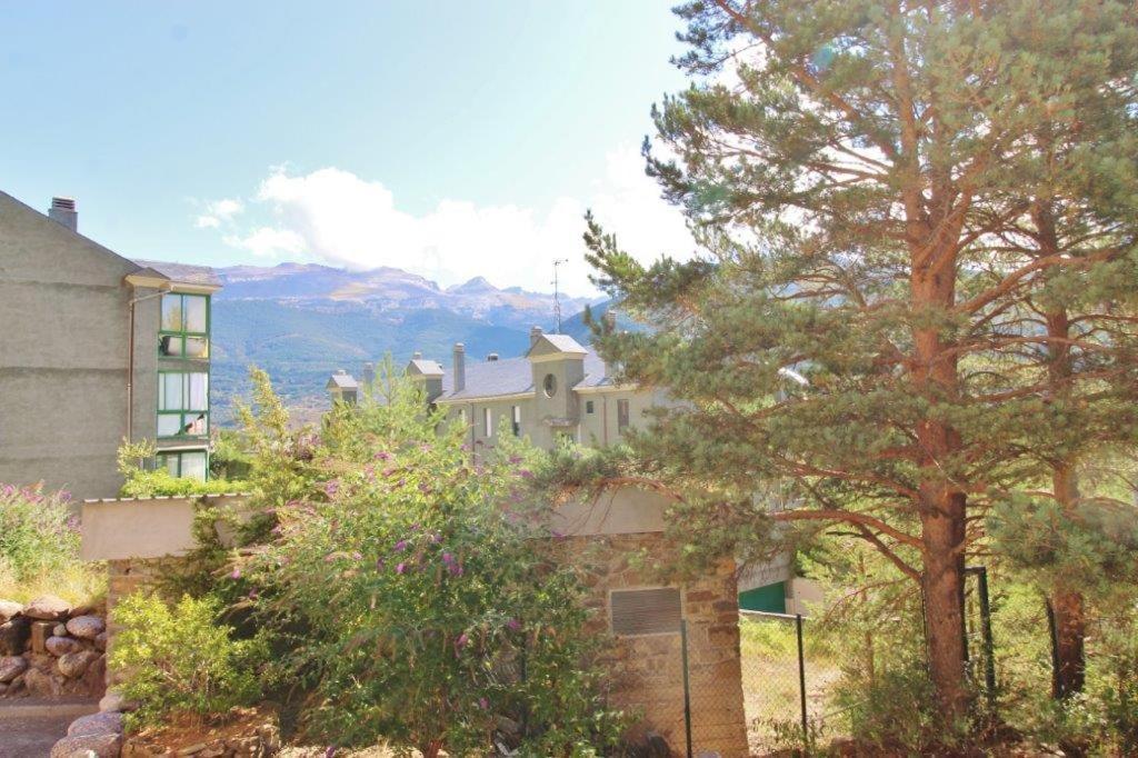 Casita Apartment Villanua Luaran gambar